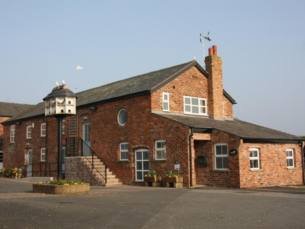 Wall Hill Farm ノースウィッチ エクステリア 写真